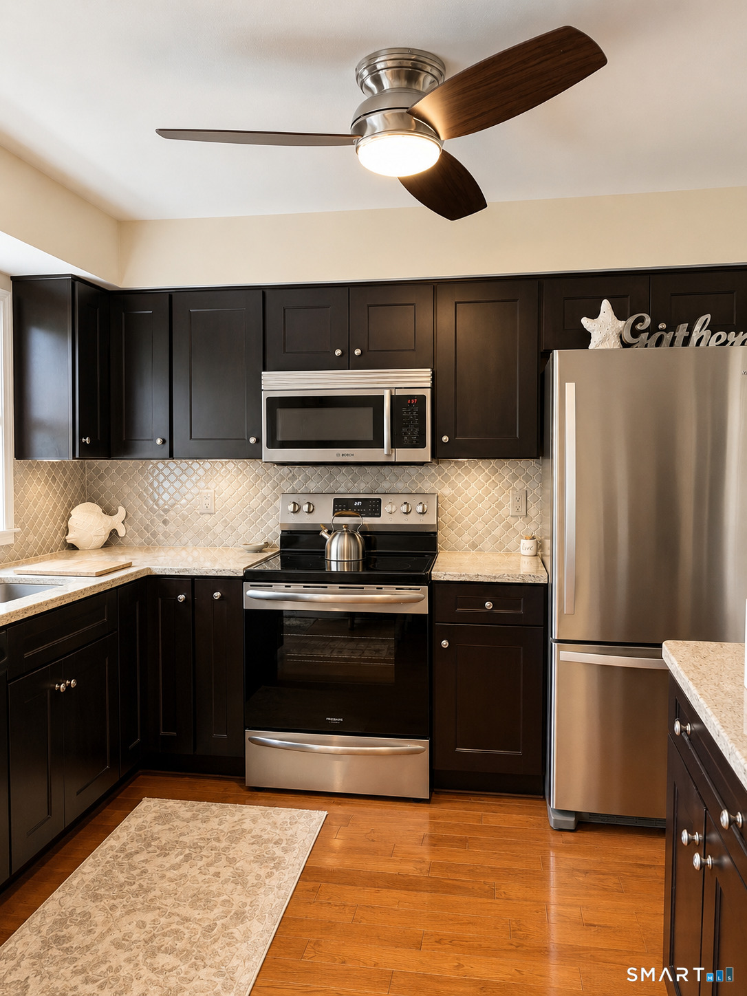 18 Founders Village Clinton CT 06413