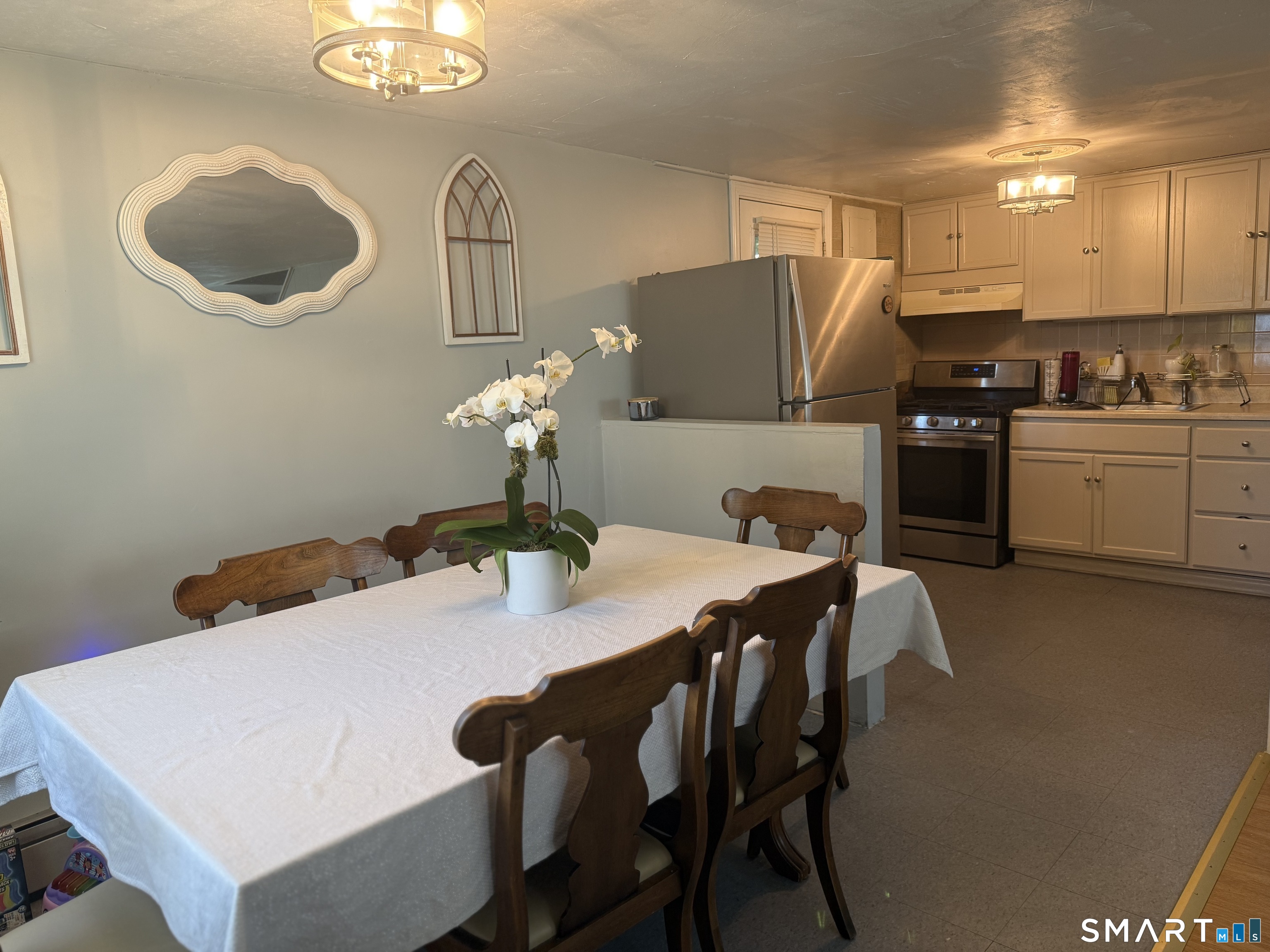 70 Fisher Court Stratford CT 06614
