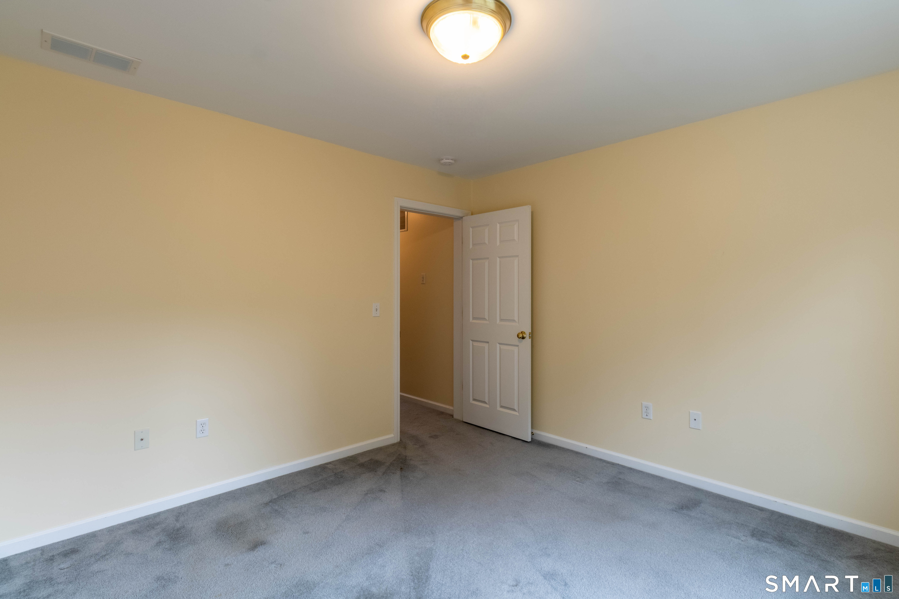 6 Choma Lane Colchester CT 06415