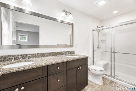 145 Mulholland Way North Haven CT 06473