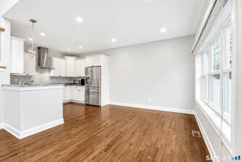 145 Mulholland Way North Haven CT 06473