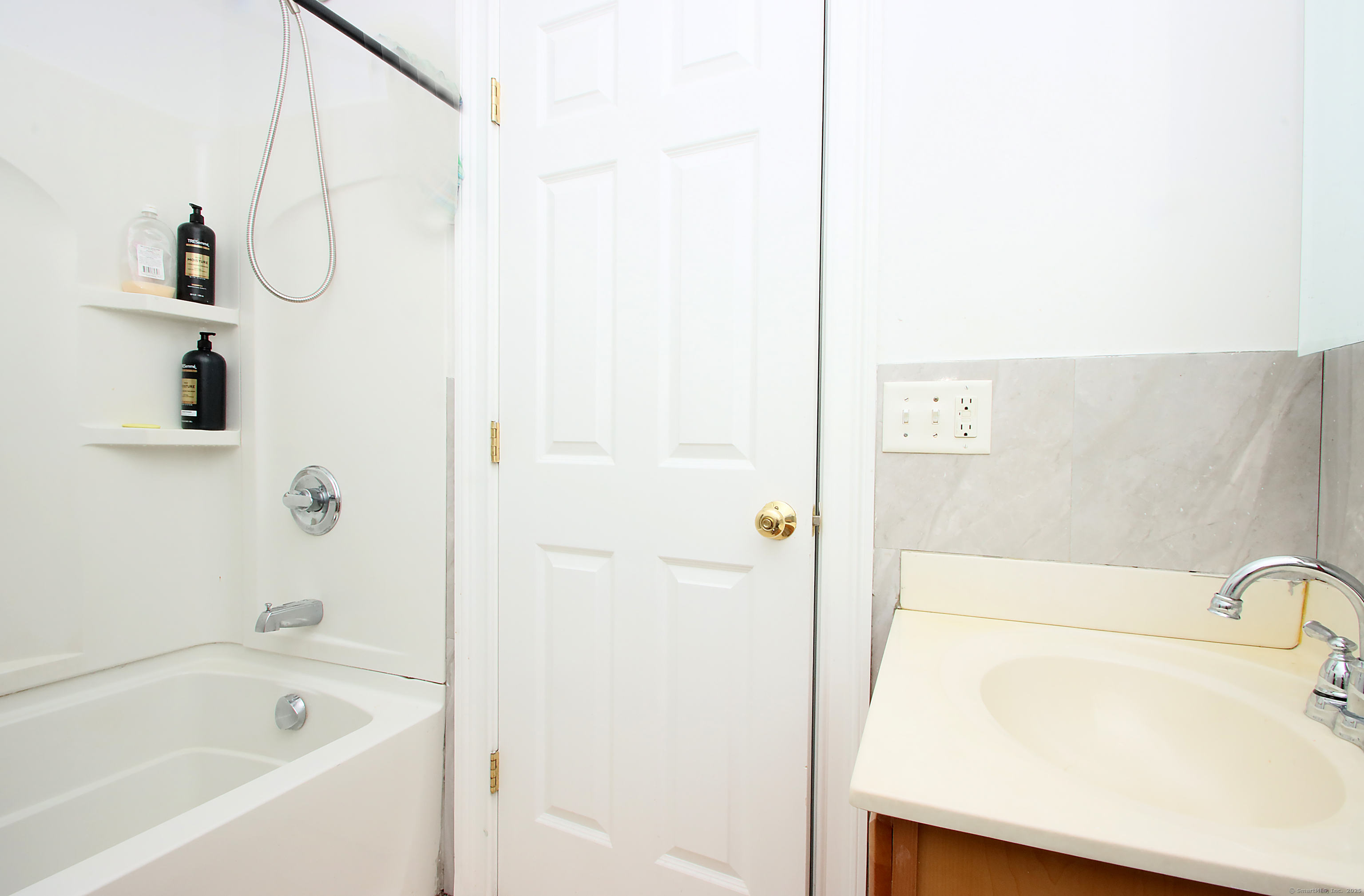 41 Palmer Street Norwich CT 06360