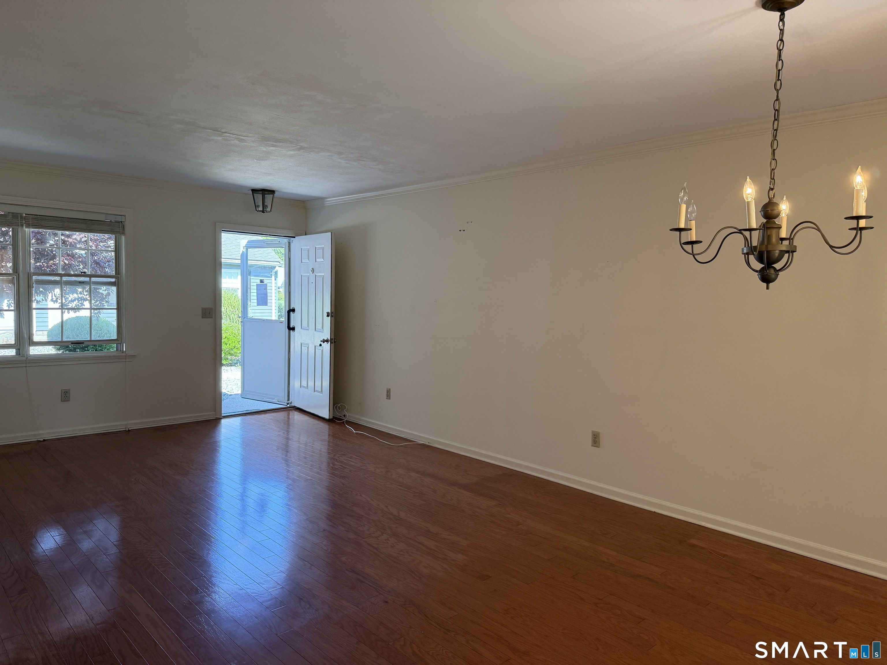 20 Plymouth Court Clinton CT 06413