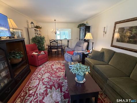 20 Plymouth Court Clinton CT 06413