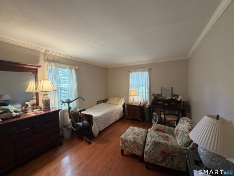 20 Plymouth Court Clinton CT 06413