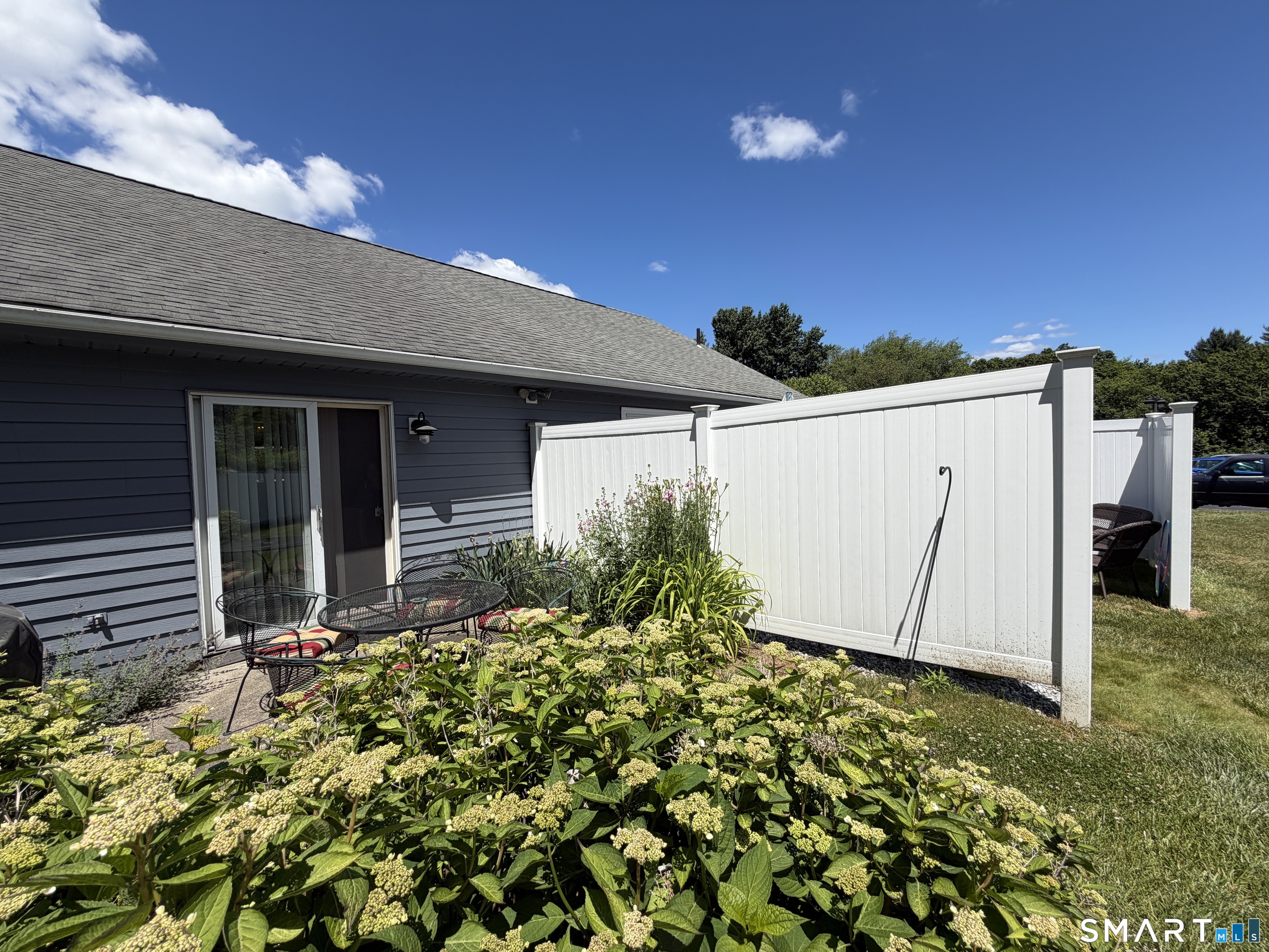 20 Plymouth Court Clinton CT 06413