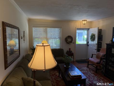 20 Plymouth Court Clinton CT 06413