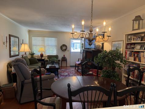 20 Plymouth Court Clinton CT 06413
