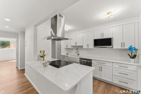 69 Heritage Village Southbury CT 06488
