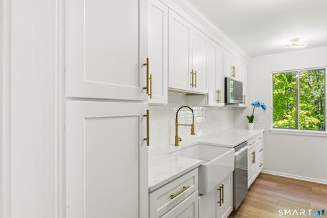 69 Heritage Village Southbury CT 06488