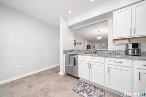 39 Manorwood Drive Branford CT 06405