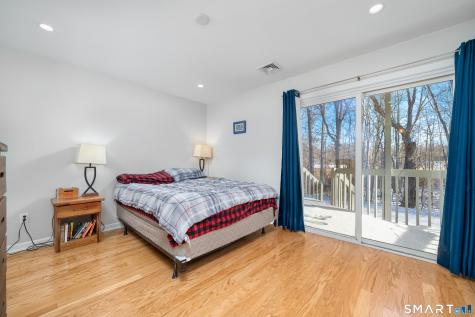 39 Manorwood Drive Branford CT 06405