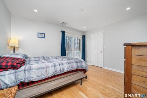 39 Manorwood Drive Branford CT 06405