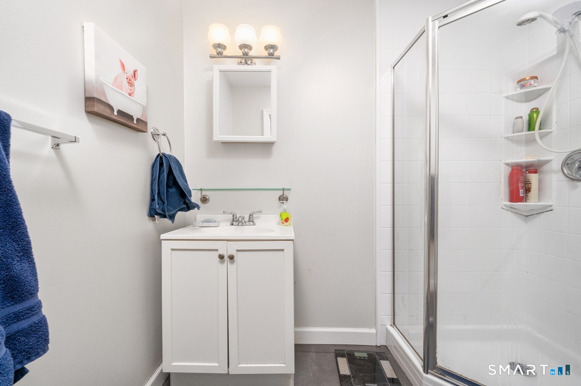 39 Manorwood Drive Branford CT 06405