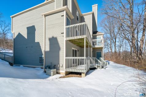 39 Manorwood Drive Branford CT 06405