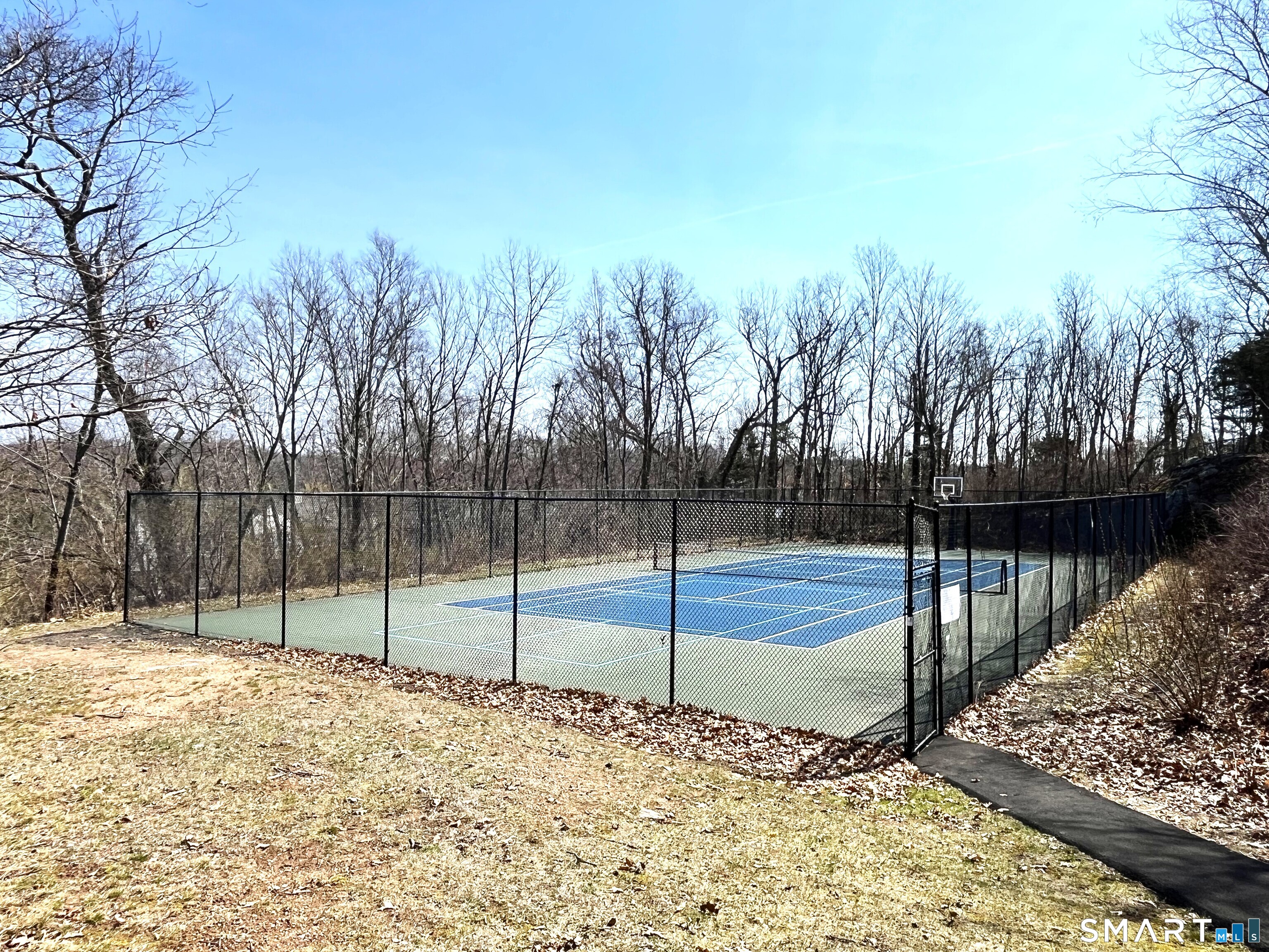 39 Manorwood Drive Branford CT 06405