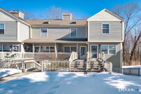 39 Manorwood Drive Branford CT 06405