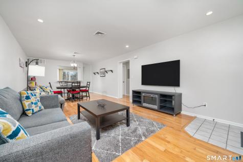 39 Manorwood Drive Branford CT 06405