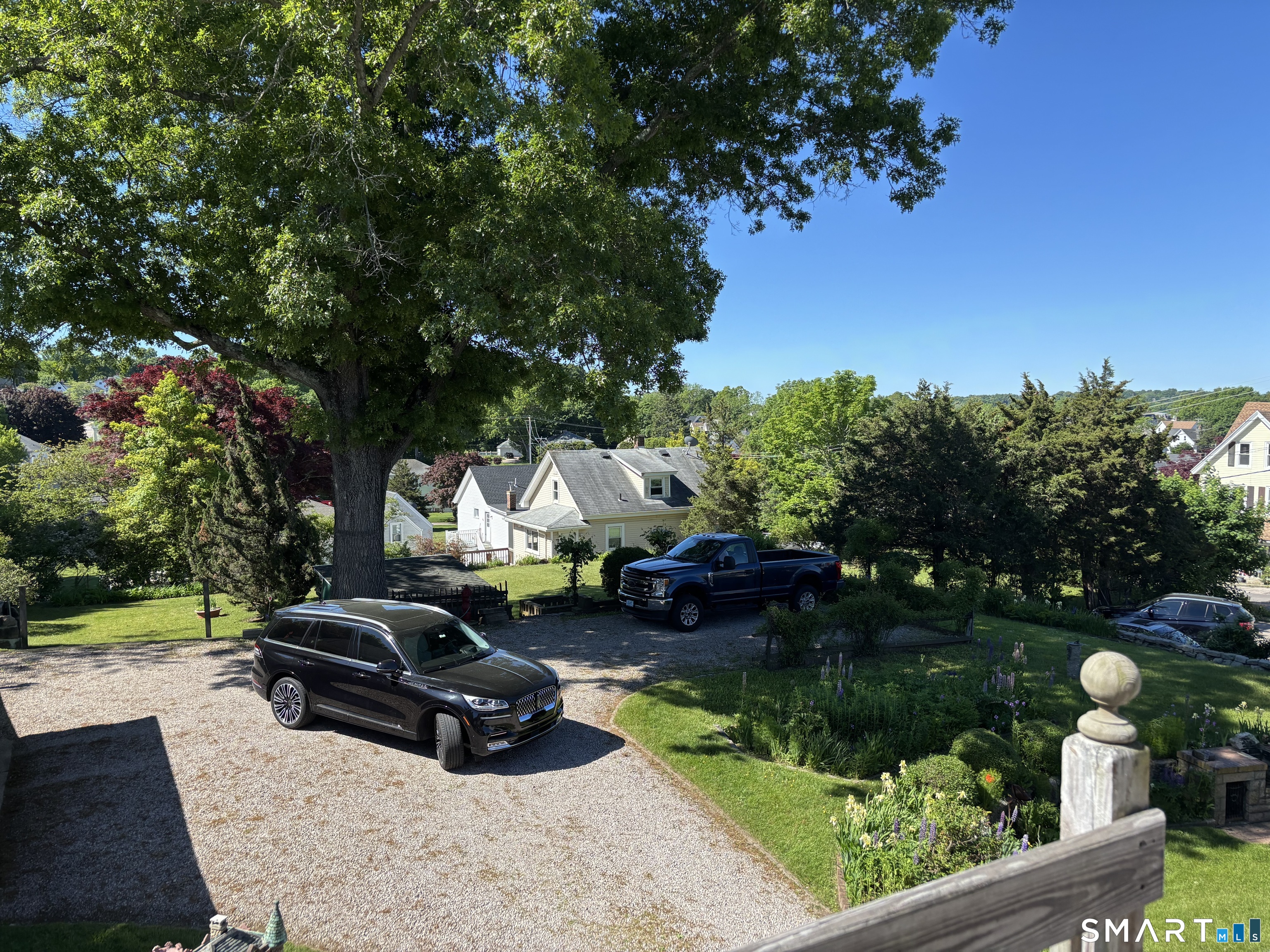 1214 Old Pond Lane Norwich CT 06360