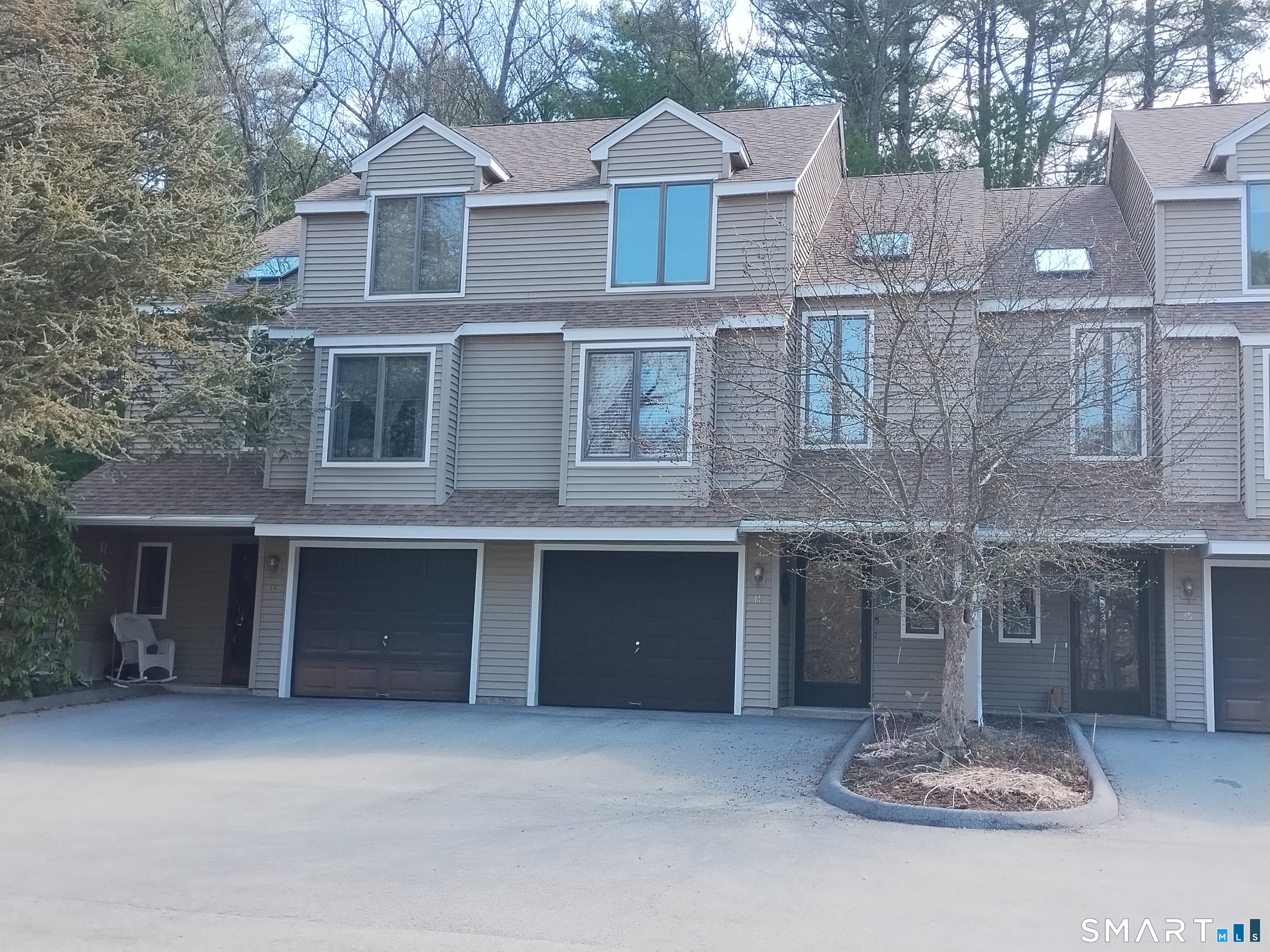 3 Westside Drive Thompson CT 06255