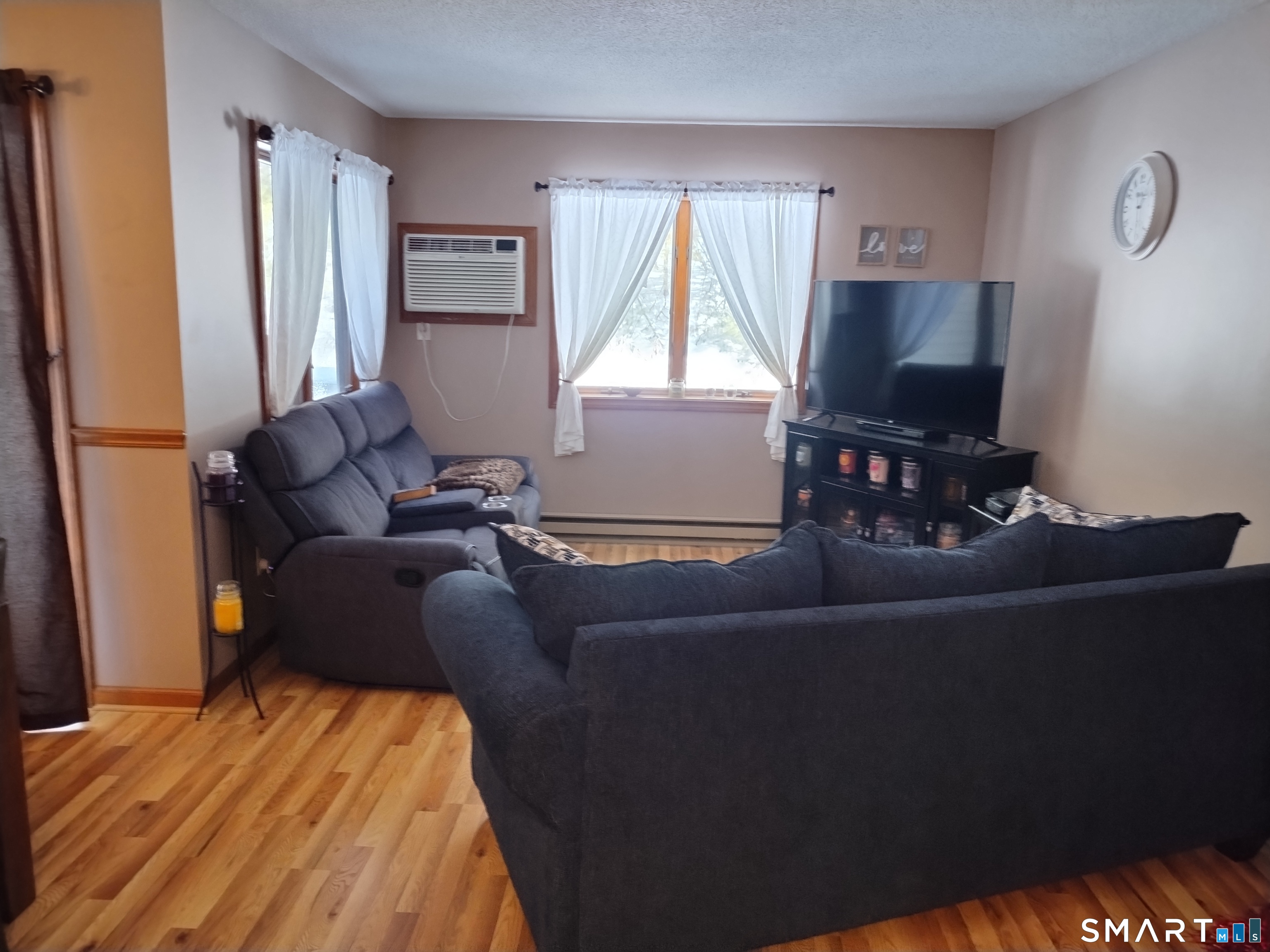 3 Westside Drive Thompson CT 06255