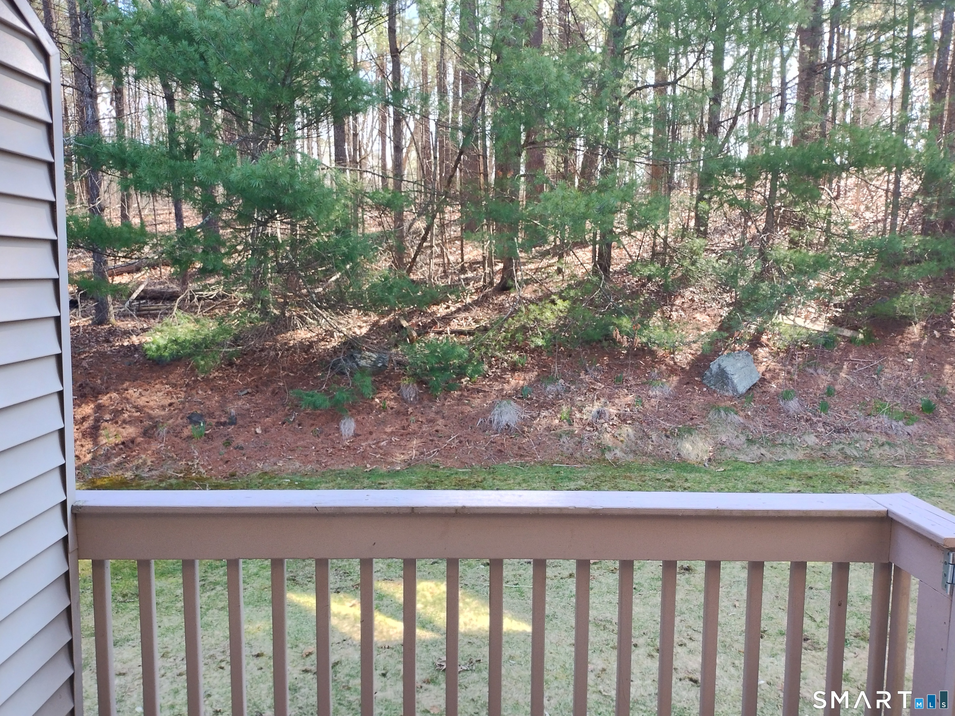 3 Westside Drive Thompson CT 06255