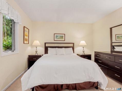 321 Lansdowne Westport CT 06880