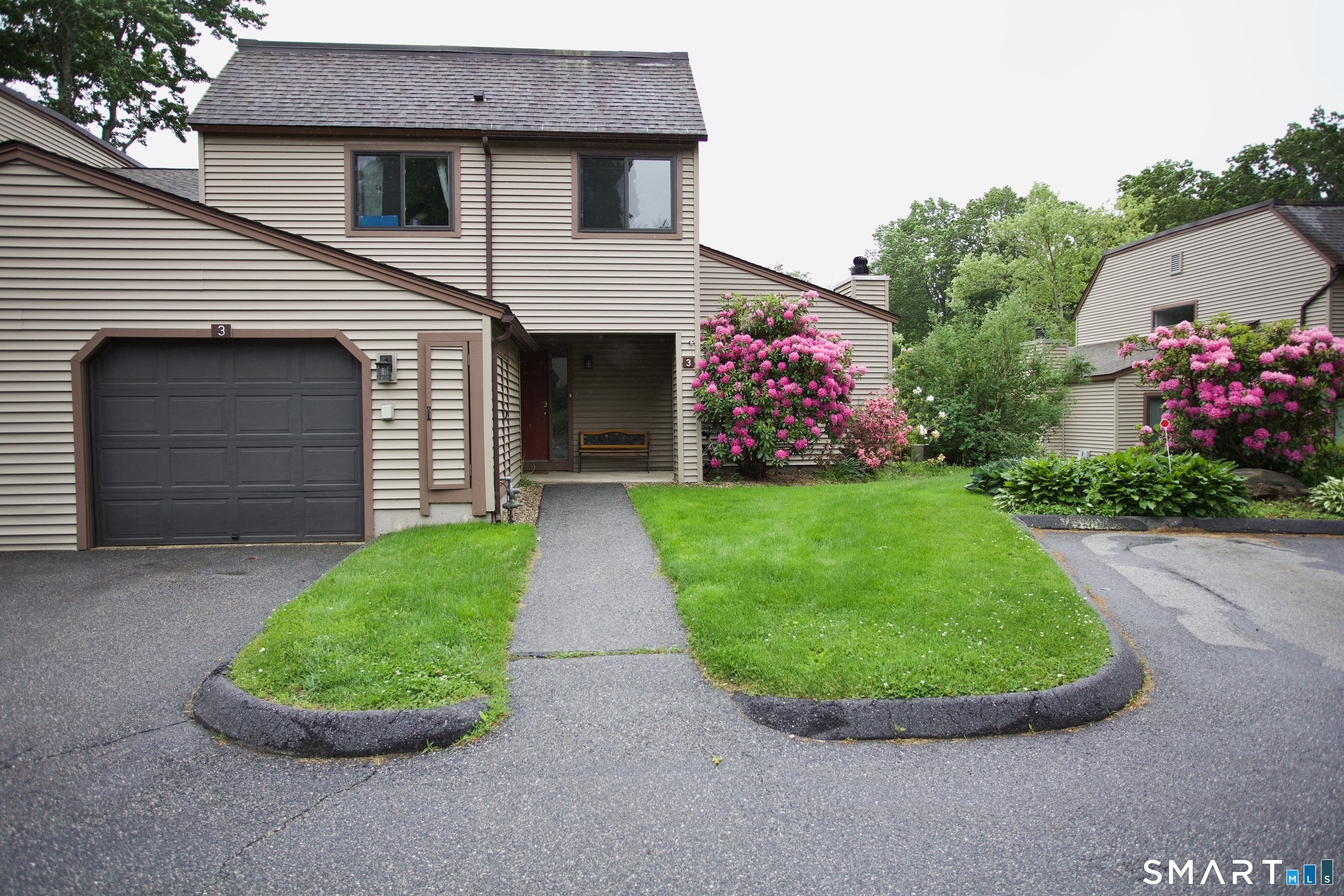 3 Walnut Lane Avon CT 06001