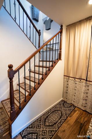 3 Walnut Lane Avon CT 06001