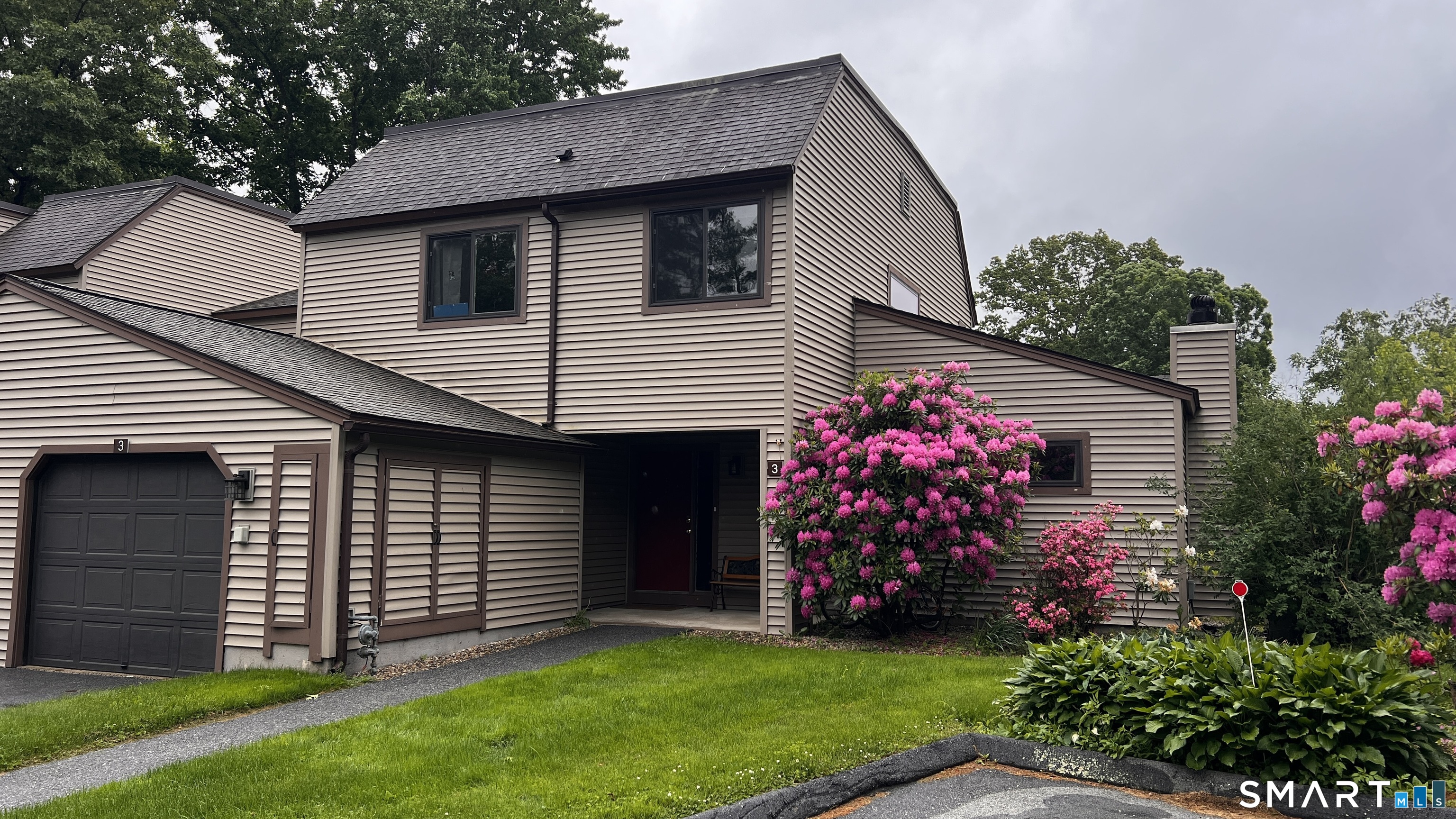 3 Walnut Lane Avon CT 06001