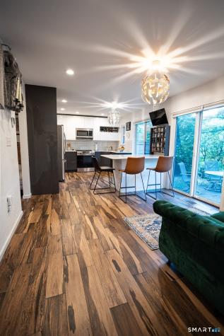 3 Walnut Lane Avon CT 06001