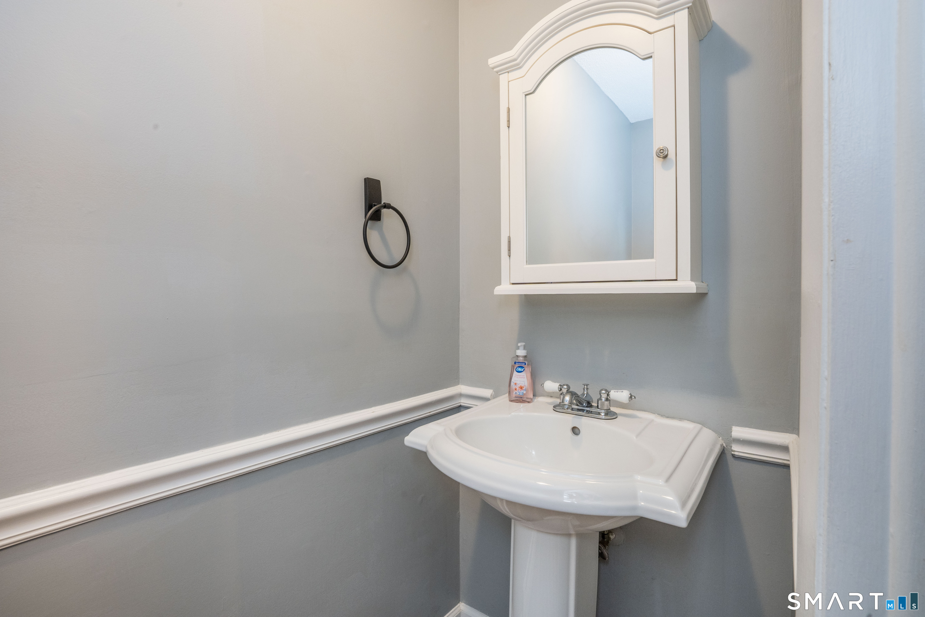 220 Main Street New Hartford CT 06057