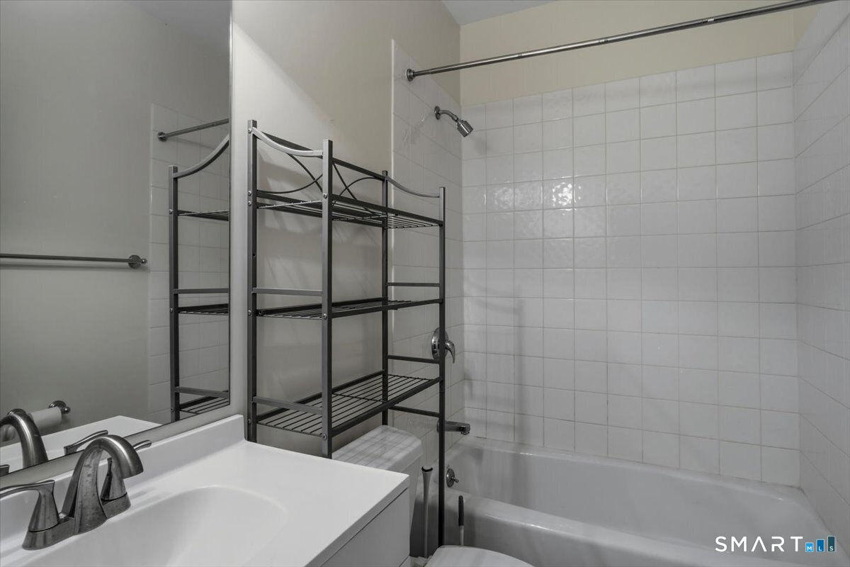 35 Maura Lane Danbury CT 06810