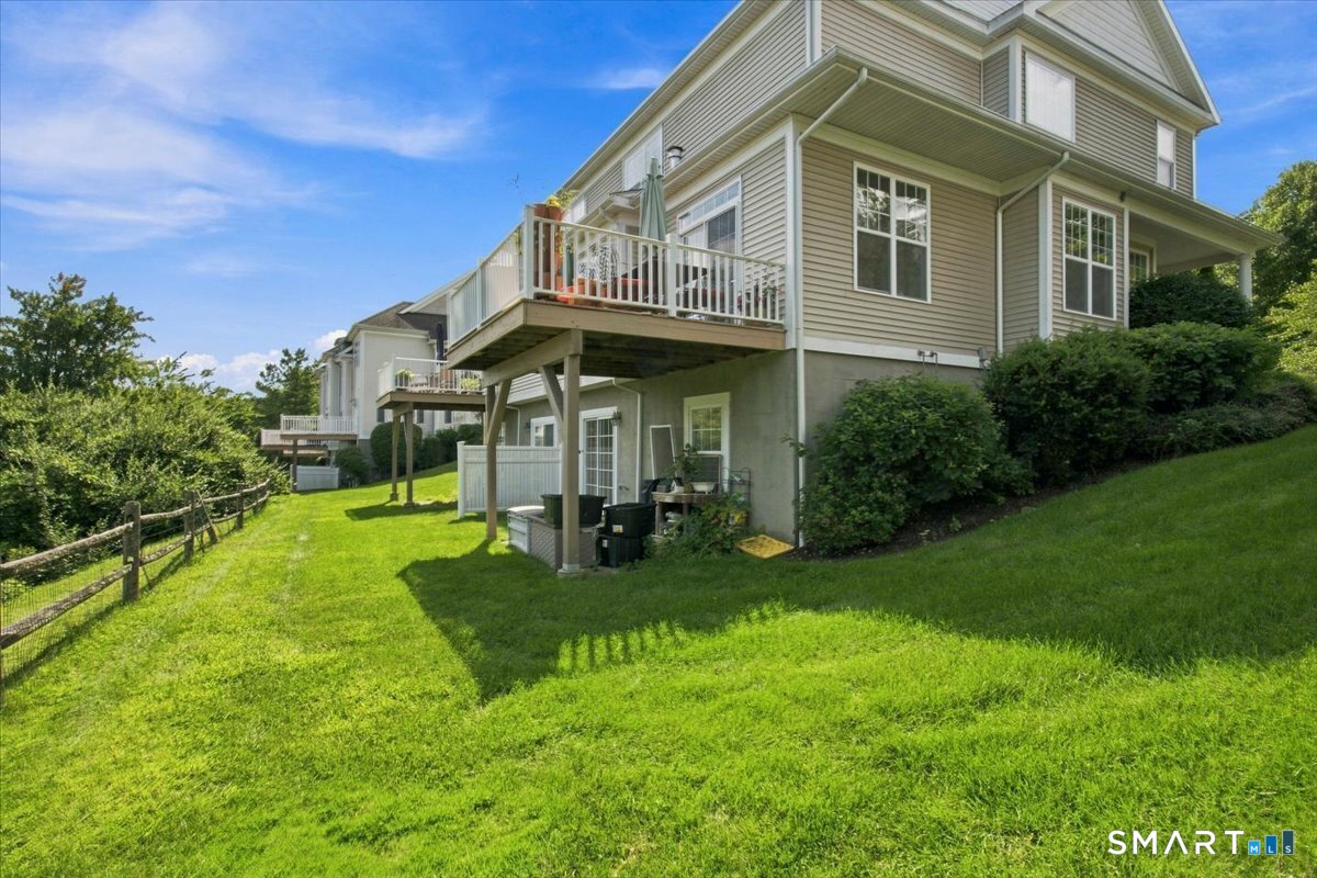 35 Maura Lane Danbury CT 06810
