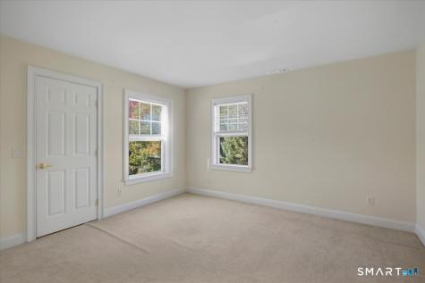 35 Maura Lane Danbury CT 06810