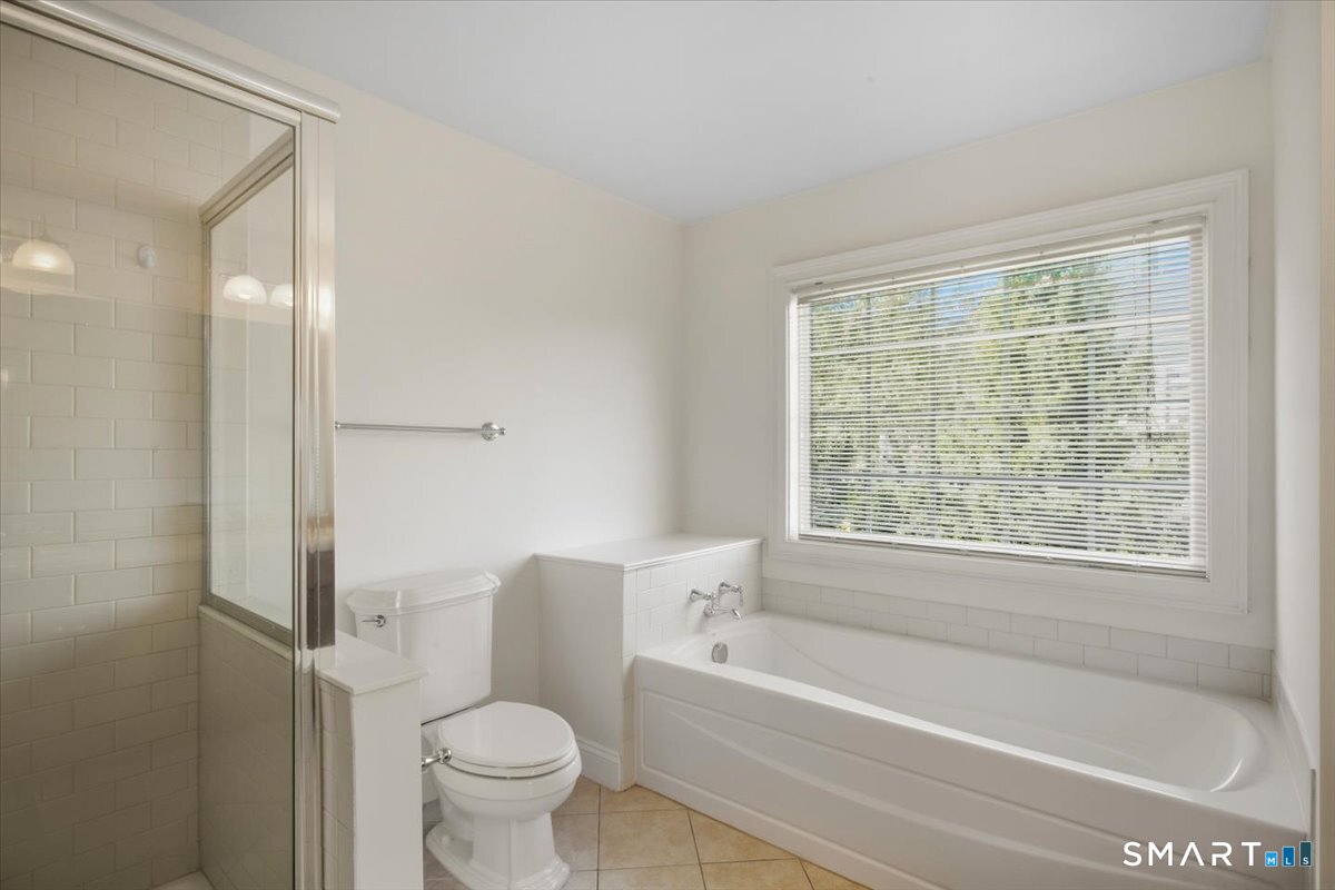 35 Maura Lane Danbury CT 06810
