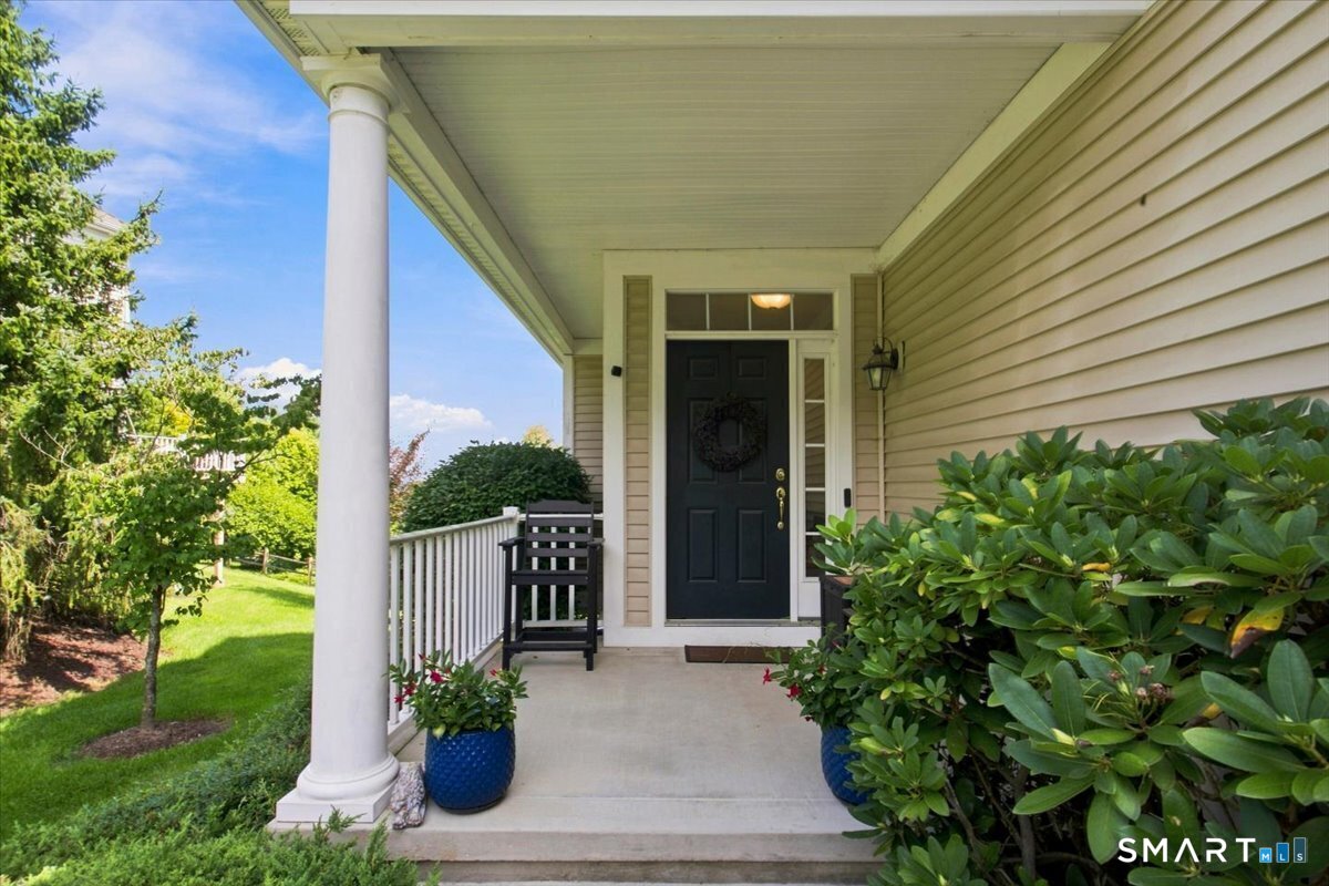 35 Maura Lane Danbury CT 06810