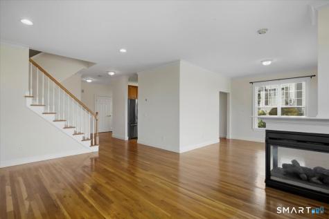 35 Maura Lane Danbury CT 06810