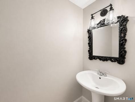 1 Partridge Court Simsbury CT 06070