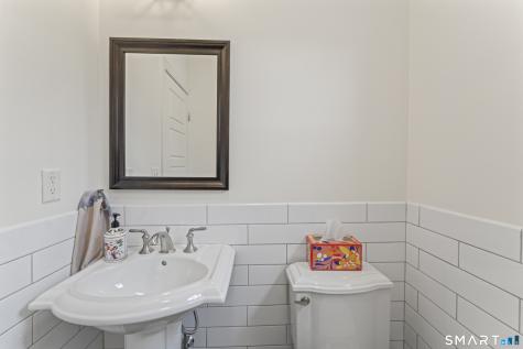 57 South Lakeside Drive Orange CT 06477