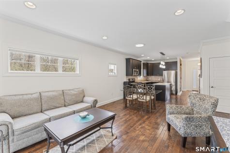57 South Lakeside Drive Orange CT 06477