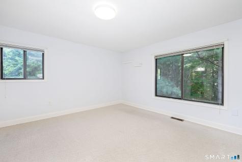 3 Ashford Drive Avon CT 06001