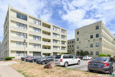 427 Judd Square Wallingford CT 06492