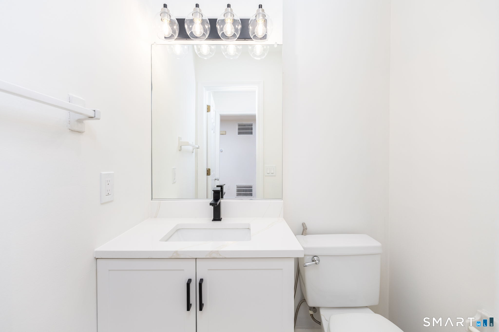 78 Crossroads Lane Glastonbury CT 06033