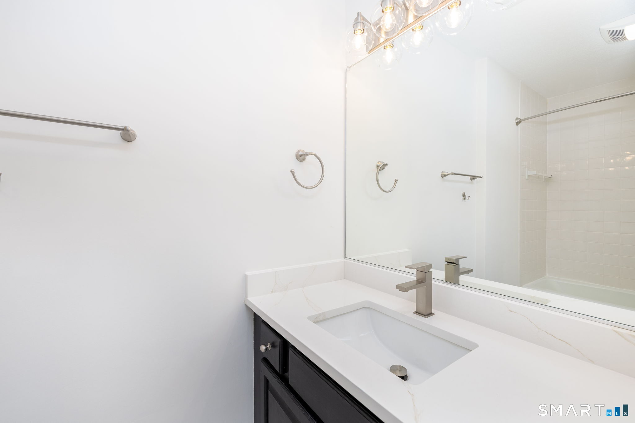 78 Crossroads Lane Glastonbury CT 06033