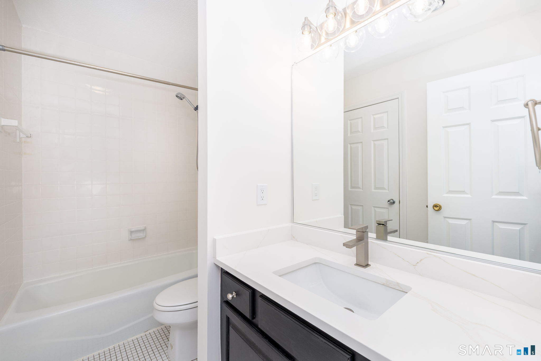 78 Crossroads Lane Glastonbury CT 06033