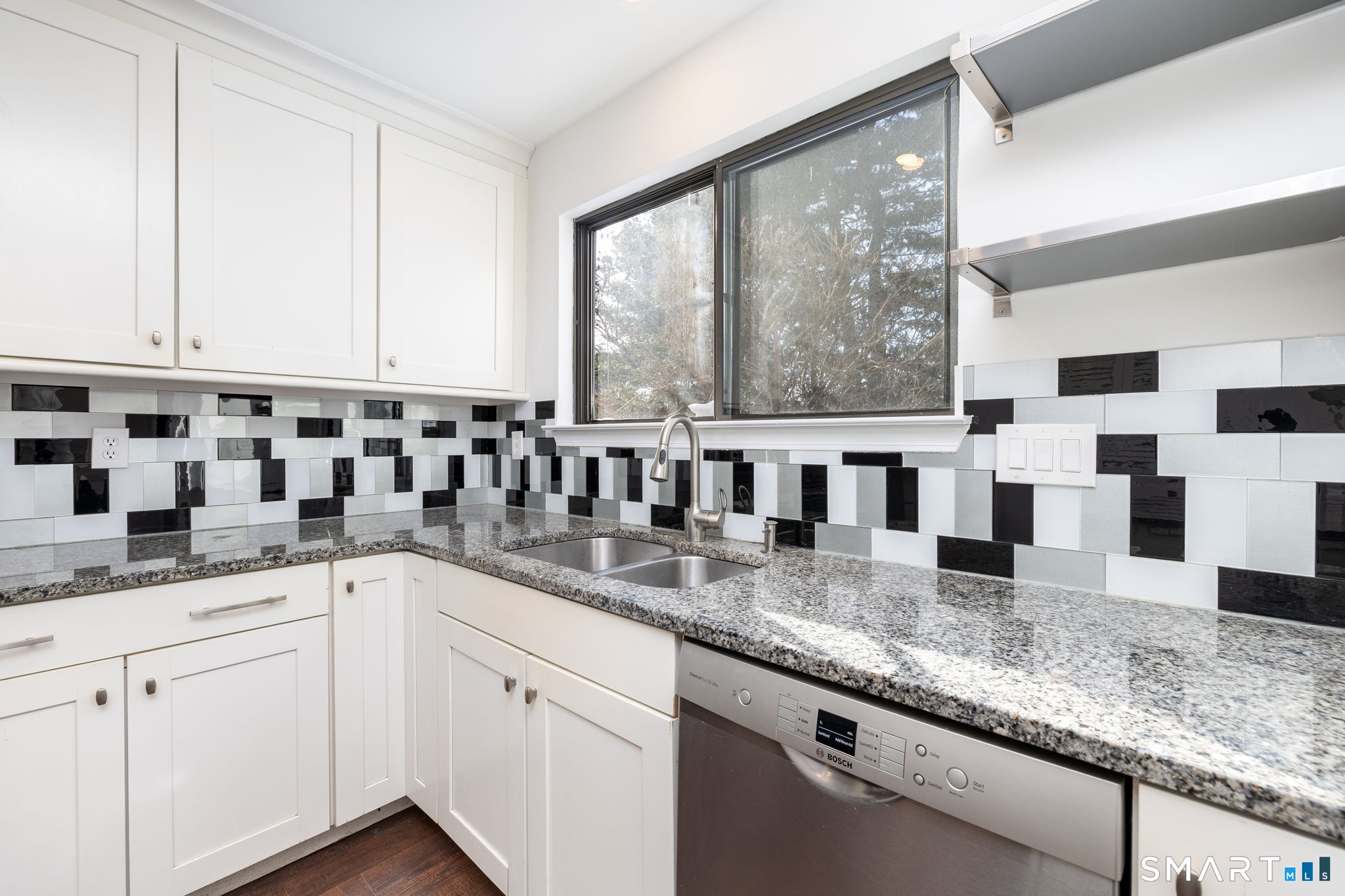 78 Crossroads Lane Glastonbury CT 06033