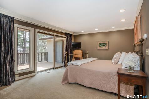28 Cary Lane Bloomfield CT 06002