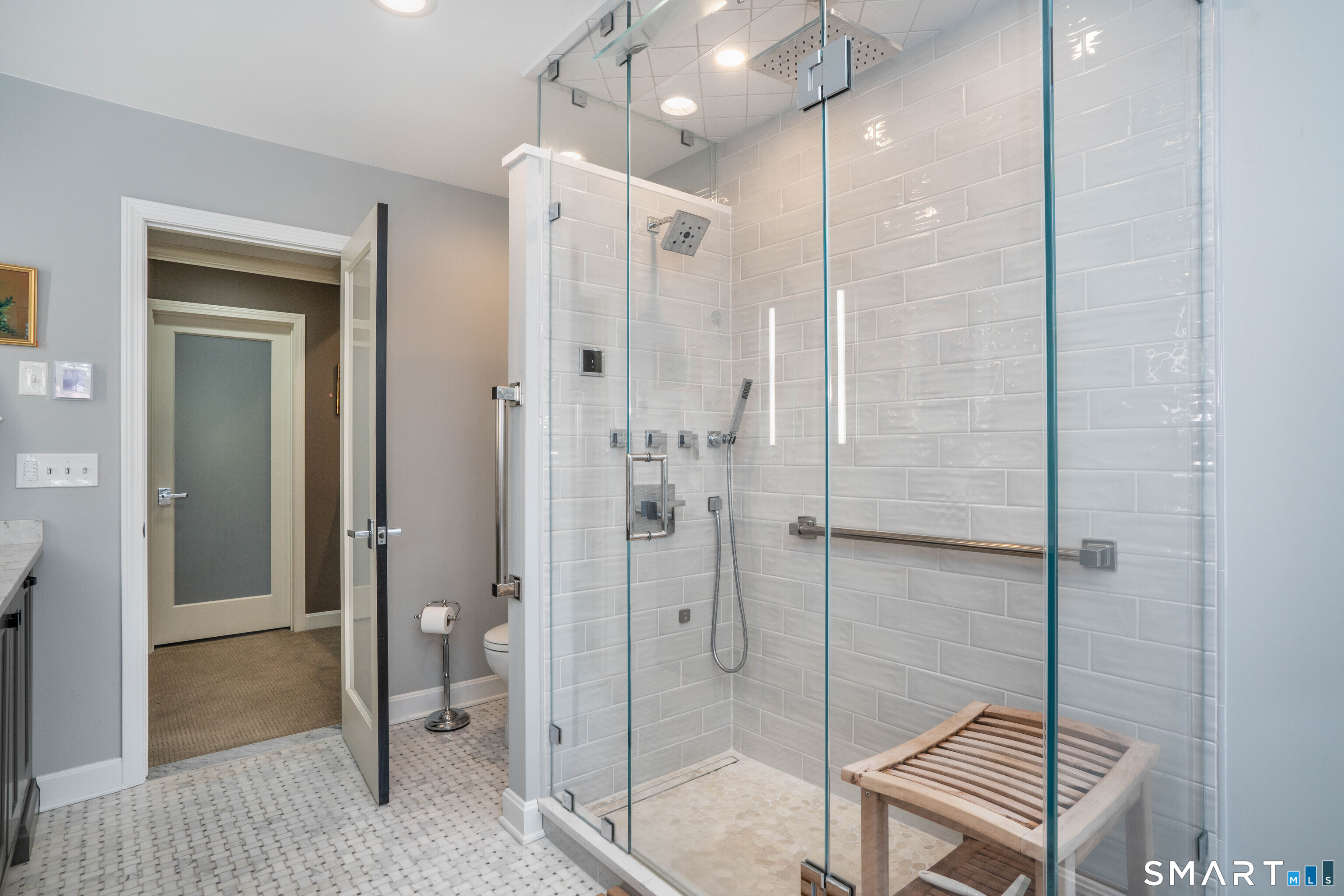 28 Cary Lane Bloomfield CT 06002