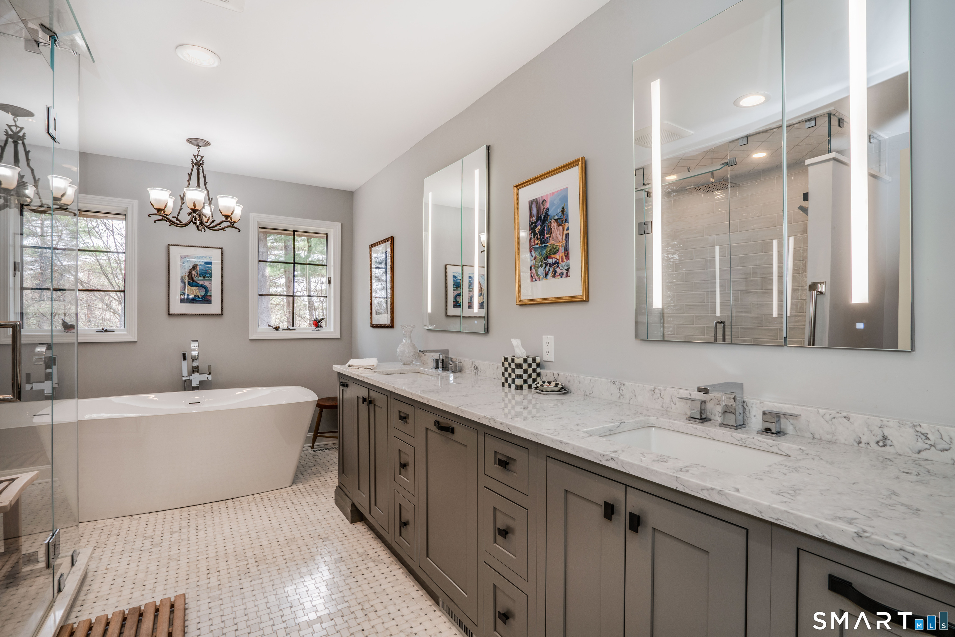 28 Cary Lane Bloomfield CT 06002